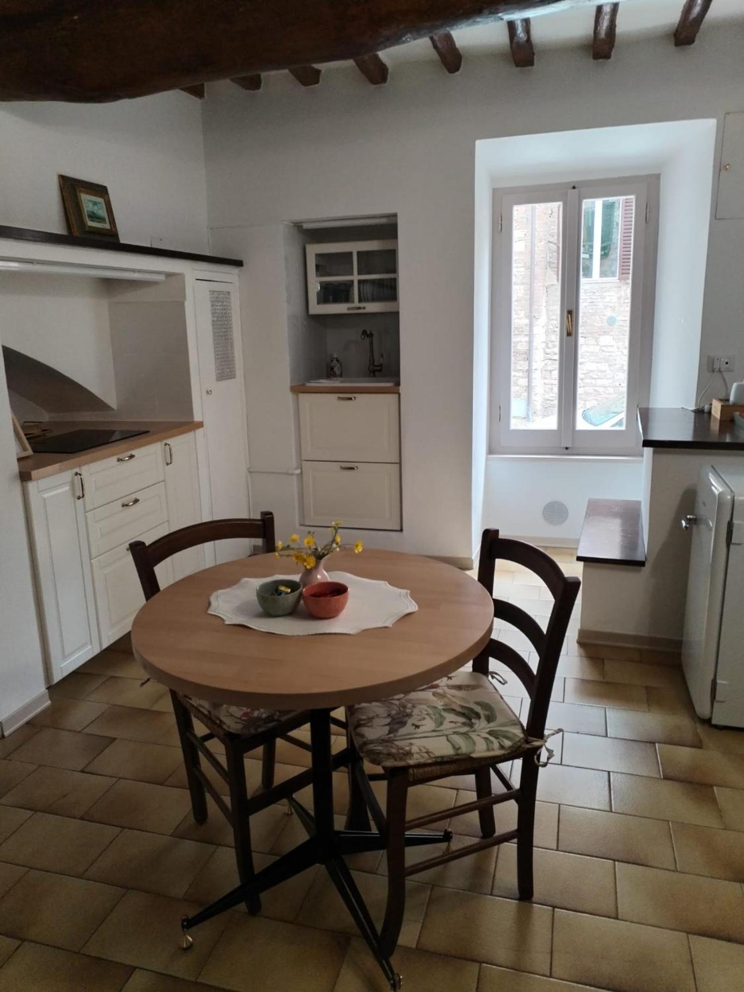 La Loggia Di Perugia Apartment Bagian luar foto